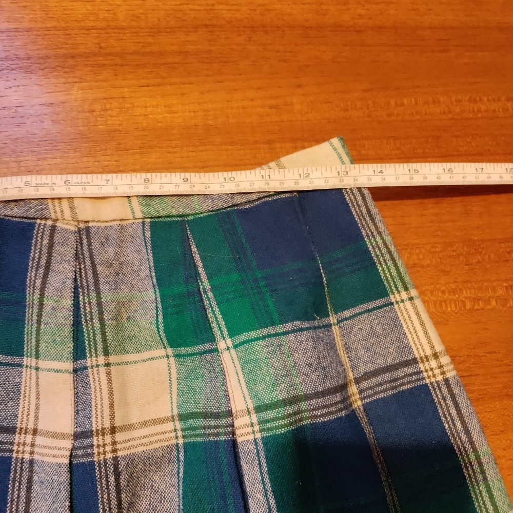 Vintage Wool Plaid Skirt - Picture 5 of 5